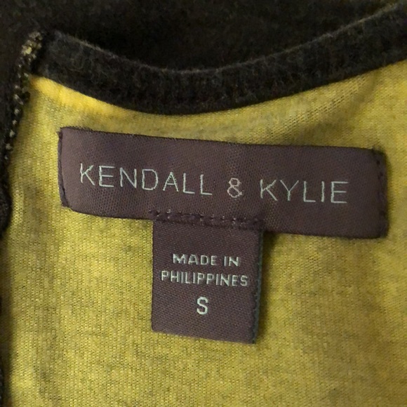 Kendall & Kylie tank, size Small, - Picture 4 of 6